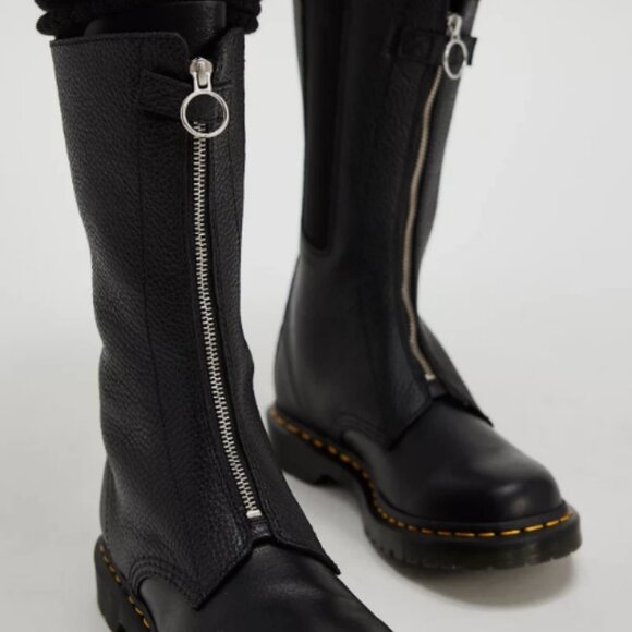 DR. MARTENS 1B99 FRONT ZIP MID CALF LEATHER BOOTS MSRP$270 Comfy & Stylish - Picture 2 of 16